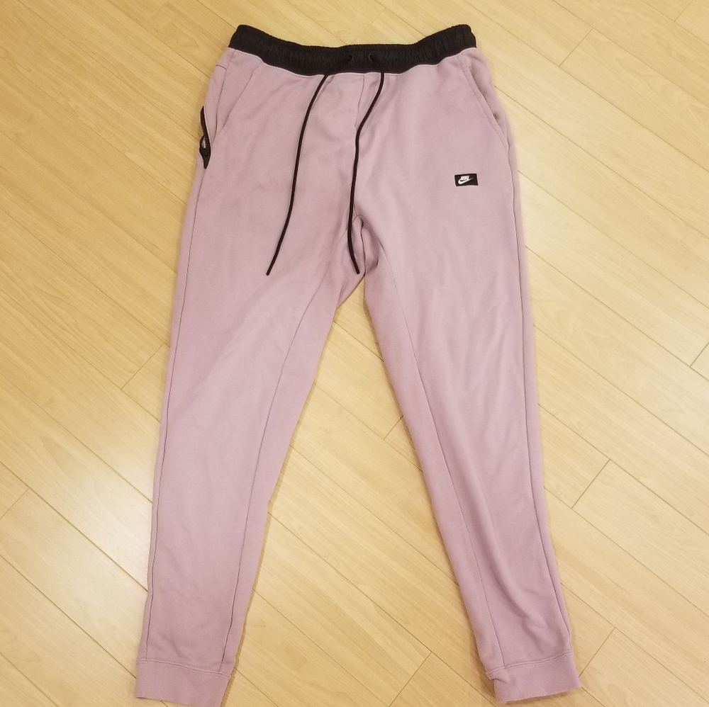 Nike Joggers